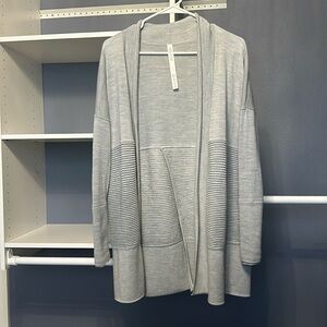 Lululemon cardigan- Size 4